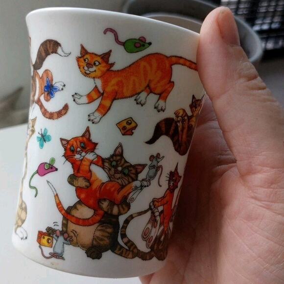 Dunoon Catastrophe Cats Galore Cherry Denman British Kitty Mug Made In England - Picture 10 of 14